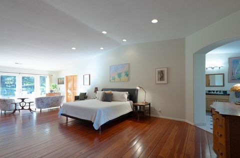 Tiny photo for 300 Mesa Road, SALINAS, CA 93908 (MLS # ML82031344)