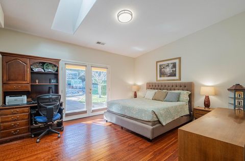 Tiny photo for 300 Mesa Road, SALINAS, CA 93908 (MLS # ML82031344)