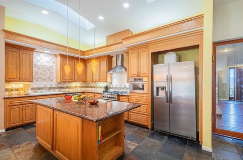 Tiny photo for 300 Mesa Road, SALINAS, CA 93908 (MLS # ML82031344)