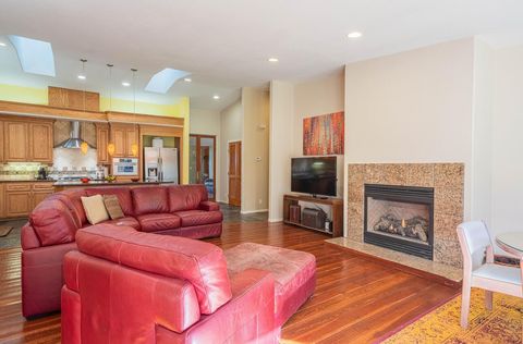 Tiny photo for 300 Mesa Road, SALINAS, CA 93908 (MLS # ML82031344)