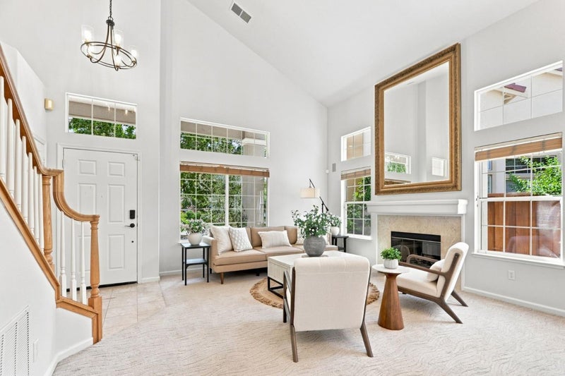 3313 Pomerado Way