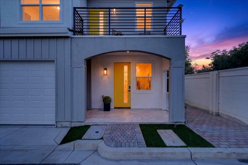 861 Connie Lane