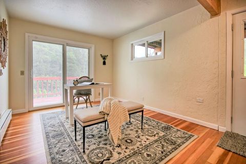 Tiny photo for 687 Calabasas Road, WATSONVILLE, CA 95076 (MLS # ML82023424)
