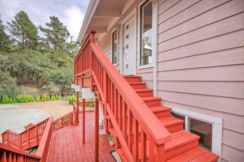 Tiny photo for 687 Calabasas Road, WATSONVILLE, CA 95076 (MLS # ML82023424)