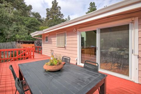 Tiny photo for 687 Calabasas Road, WATSONVILLE, CA 95076 (MLS # ML82023424)