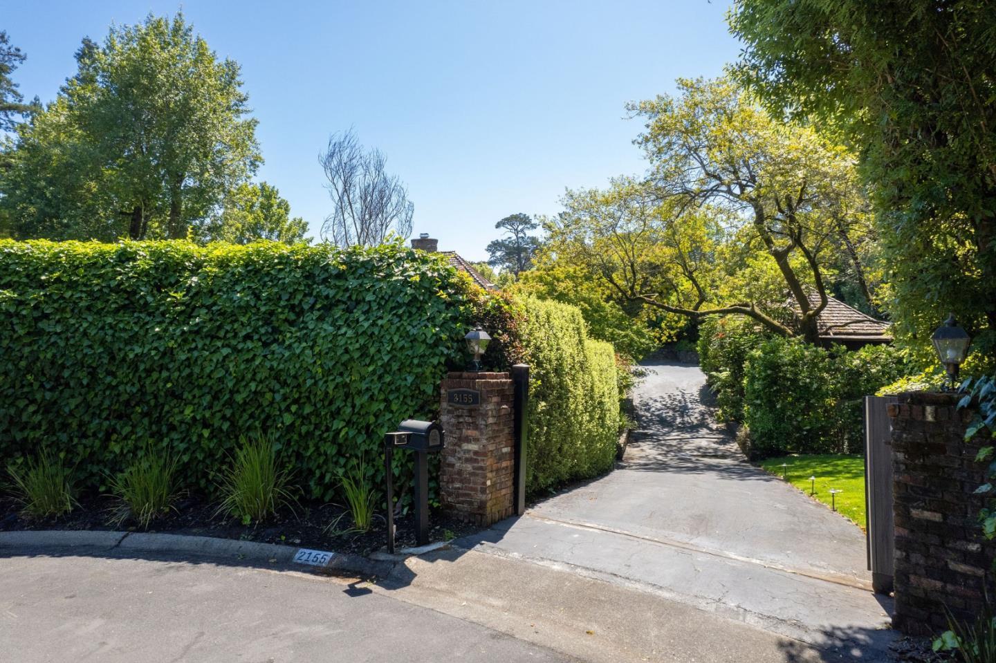 2155 Geri Lane
