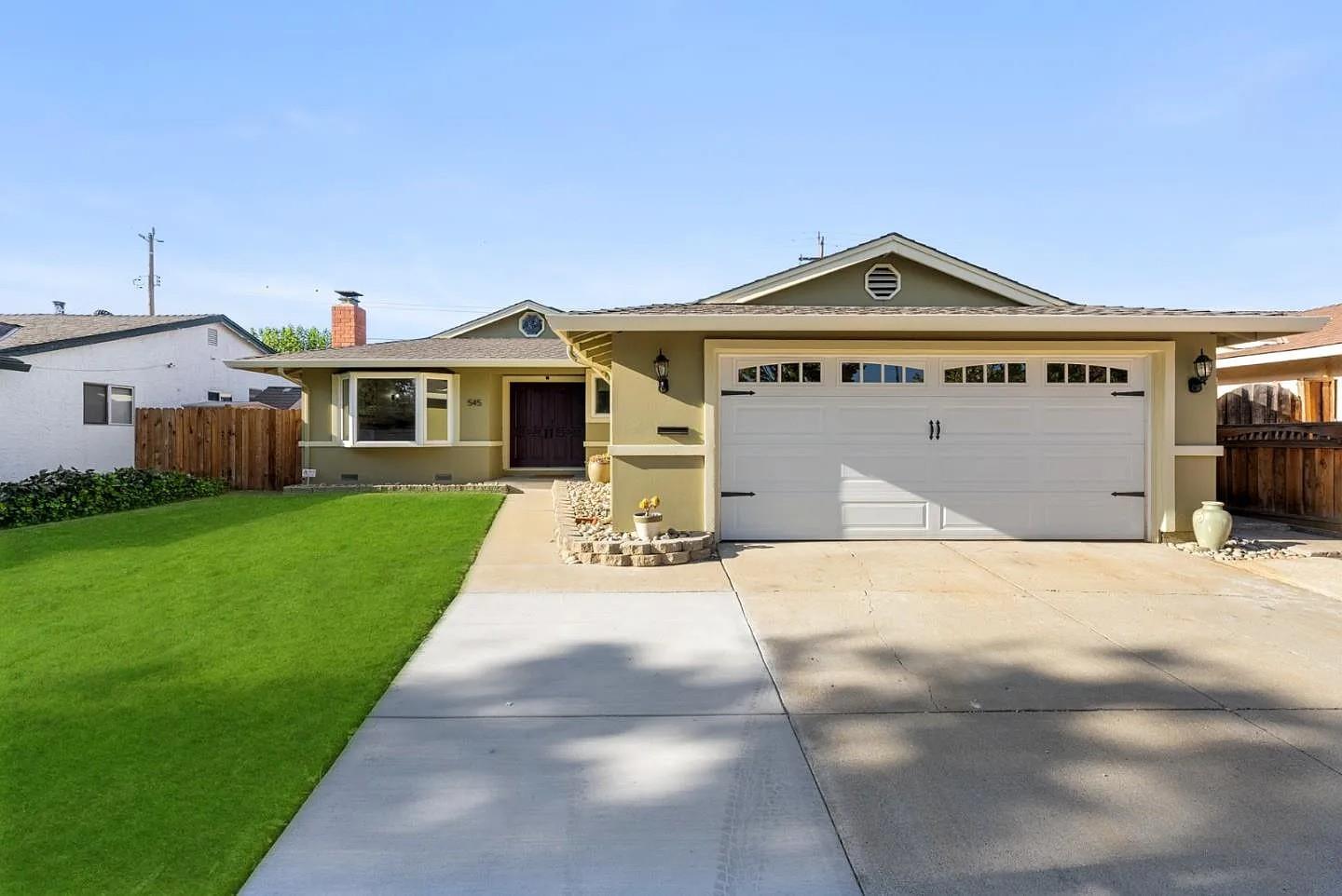 545 Shawnee Lane