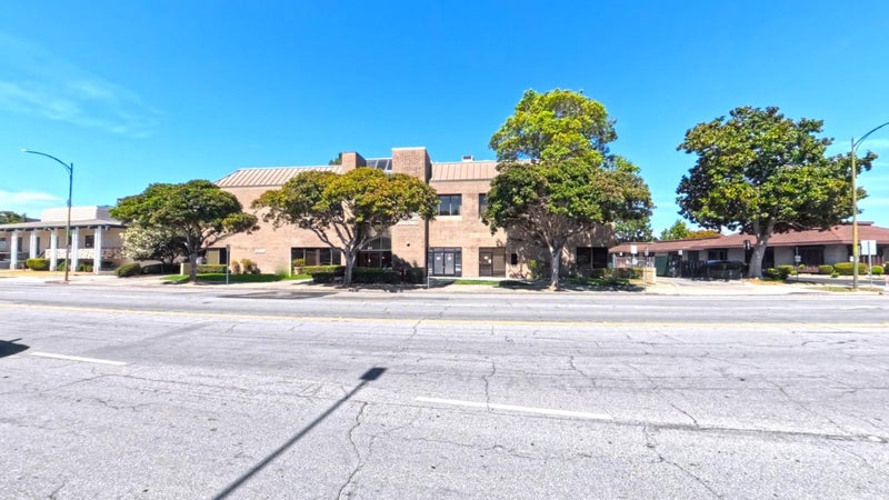 2039 Forest Avenue 301