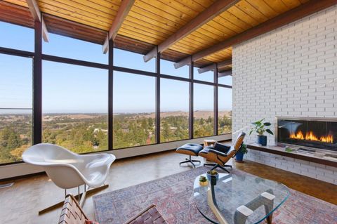 410 Conil Way PORTOLA VALLEY CA 94028