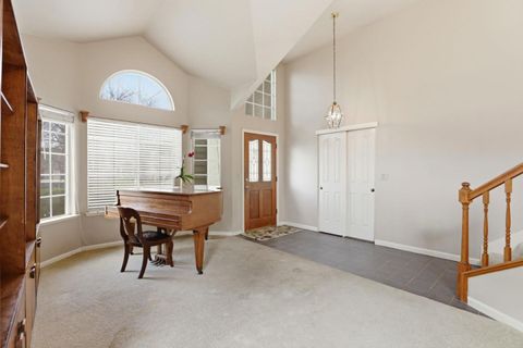 Tiny photo for 5621 Adobe Road, ROCKLIN, CA 95765 (MLS # ML82032804)