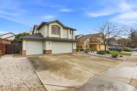 Photo of 5621 Adobe Road, ROCKLIN, CA 95765 (MLS # ML82032804)