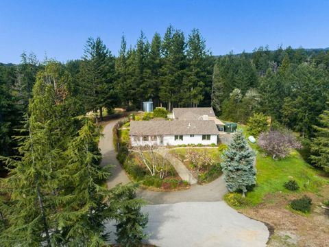 Tiny photo for 125 Mcgivern Way, SANTA CRUZ, CA 95060 (MLS # ML82036913)