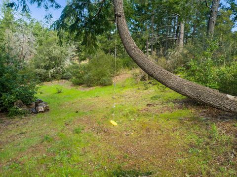 Tiny photo for 125 Mcgivern Way, SANTA CRUZ, CA 95060 (MLS # ML82036913)