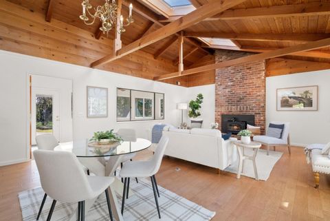 Tiny photo for 125 Mcgivern Way, SANTA CRUZ, CA 95060 (MLS # ML82036913)