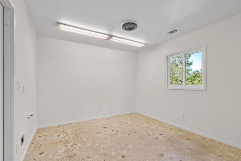 Tiny photo for 125 Mcgivern Way, SANTA CRUZ, CA 95060 (MLS # ML82036913)