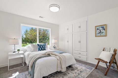 Tiny photo for 125 Mcgivern Way, SANTA CRUZ, CA 95060 (MLS # ML82036913)