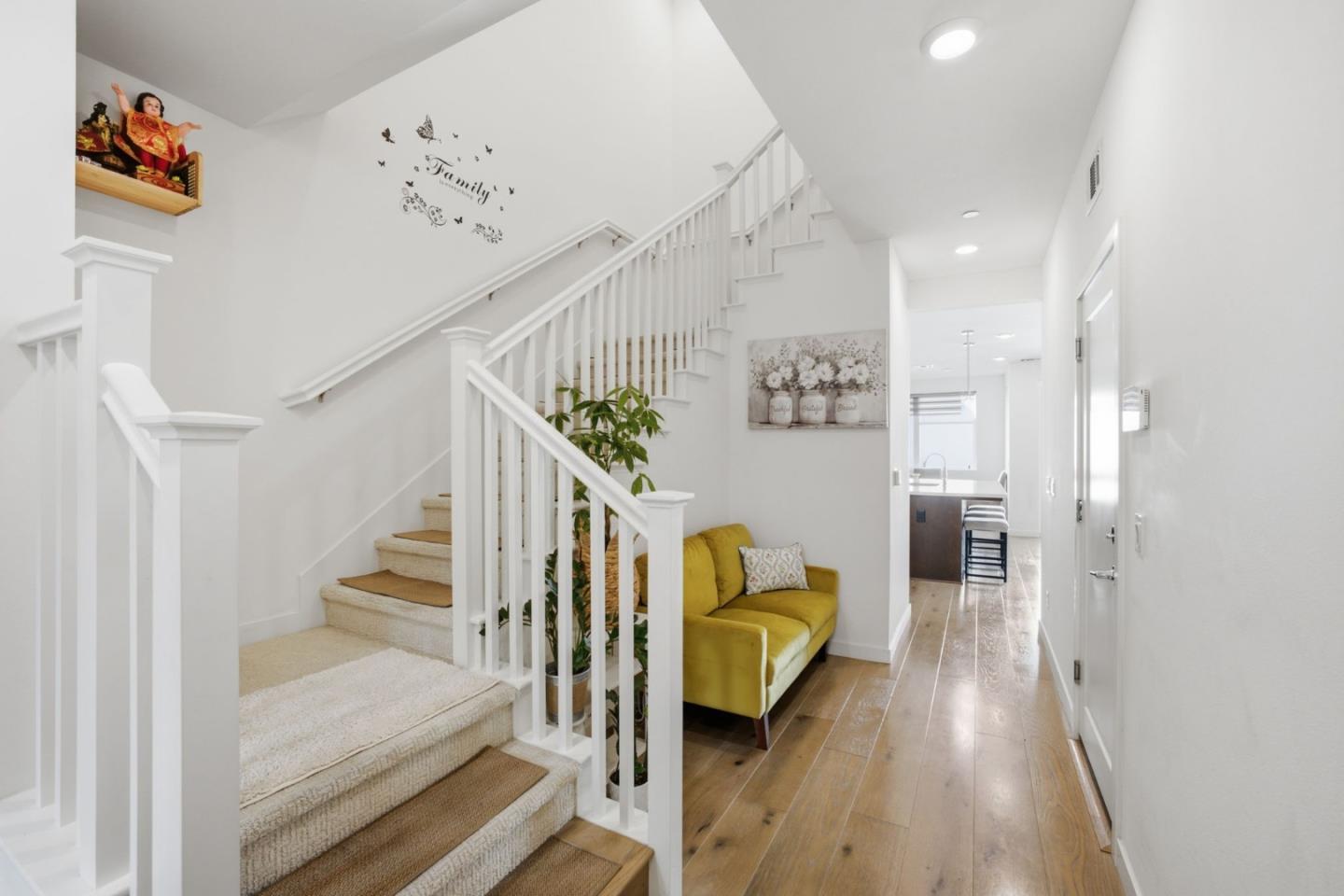 493 Cambridge Street