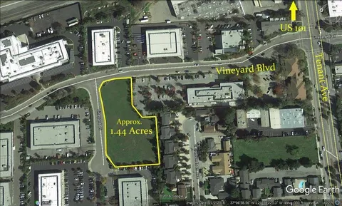 MLS: ML82006015