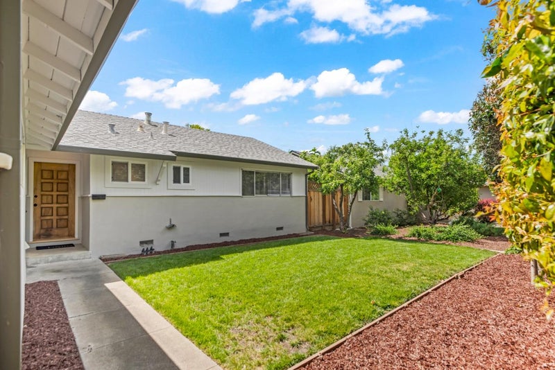 737 Hamann Drive