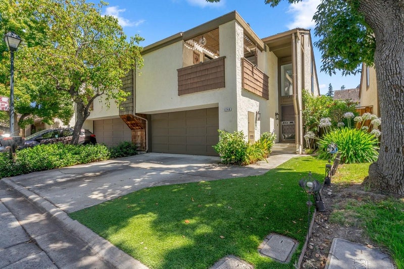 4749 La Pinta Way