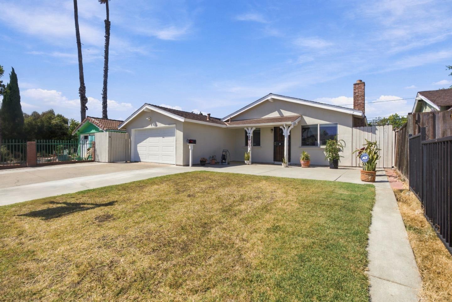 1907 Naples Drive