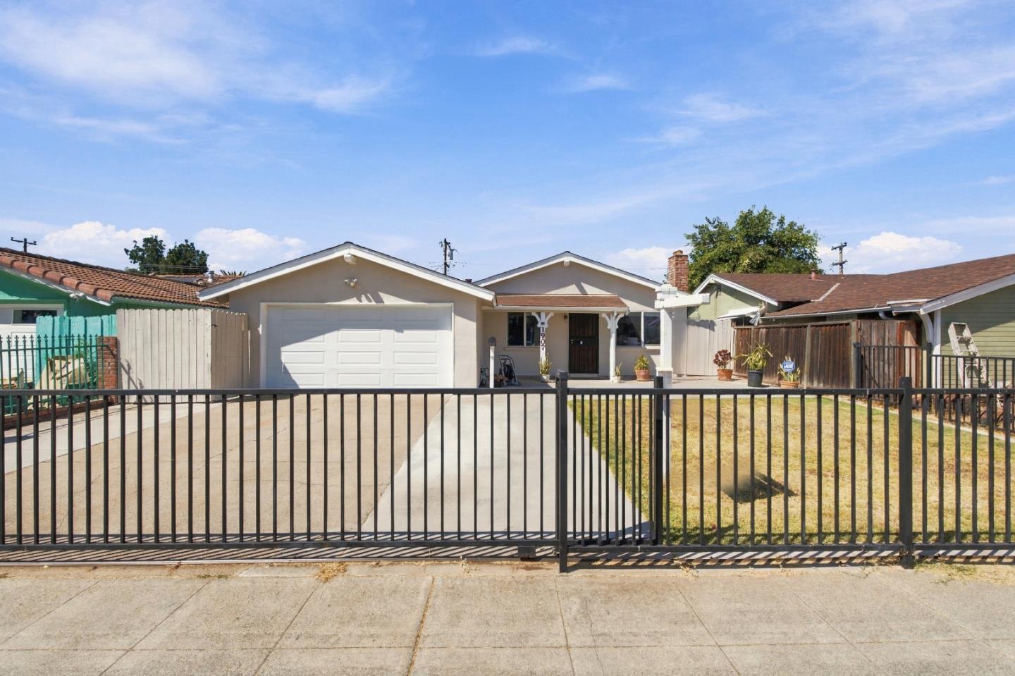 1907 Naples Drive
