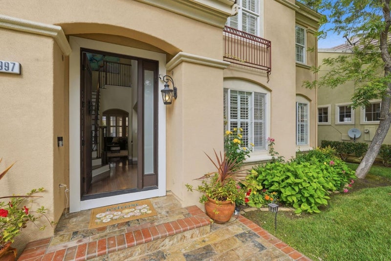 3997 Chamberer Drive
