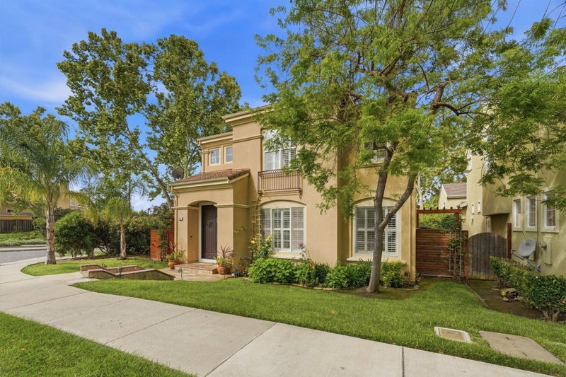 3997 Chamberer Drive