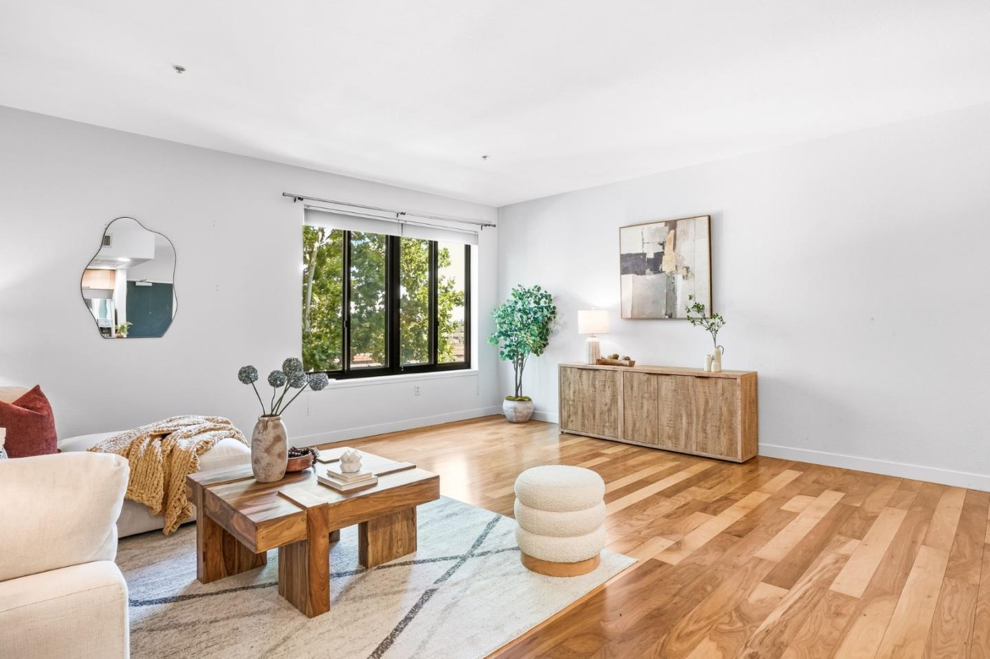 88 Bush Street 3161