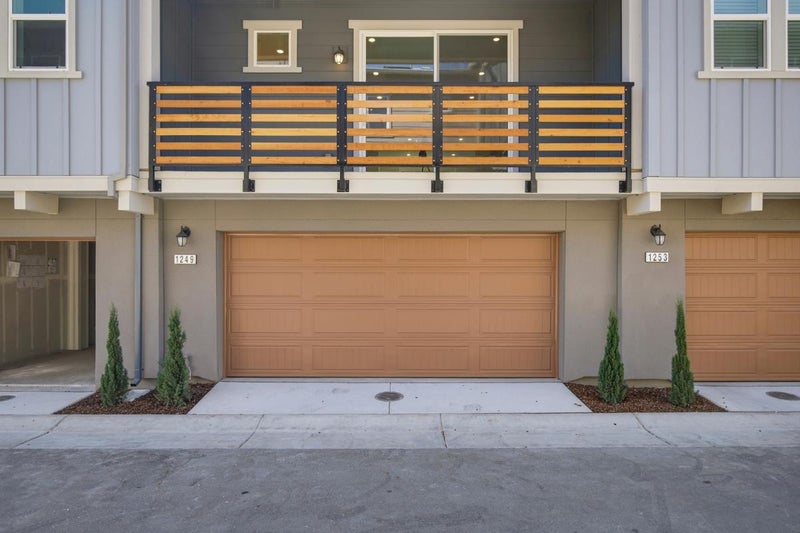1249 Pueblo Lane