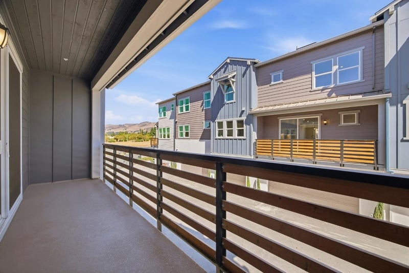 1249 Pueblo Lane