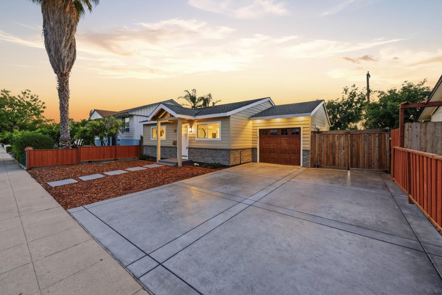 Photo 1 of 33 — 2987 Patt Avenue, San Jose, CA 95133