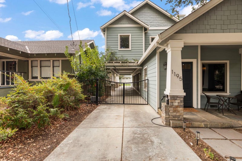 1195 Settle Avenue