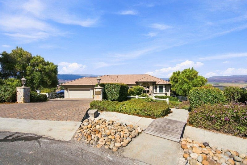 323 Taryn Court