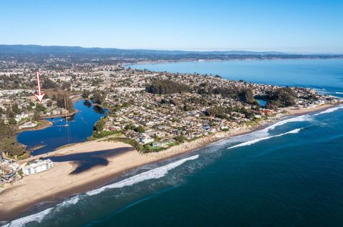 Photo of 656 24th Avenue, SANTA CRUZ, CA 95062 (MLS # ML82030057)