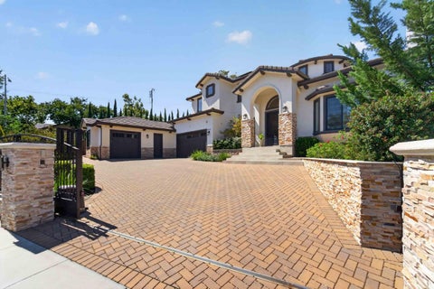 Tiny photo for 903 Dry Creek Road, CAMPBELL, CA 95008 (MLS # ML82058744)