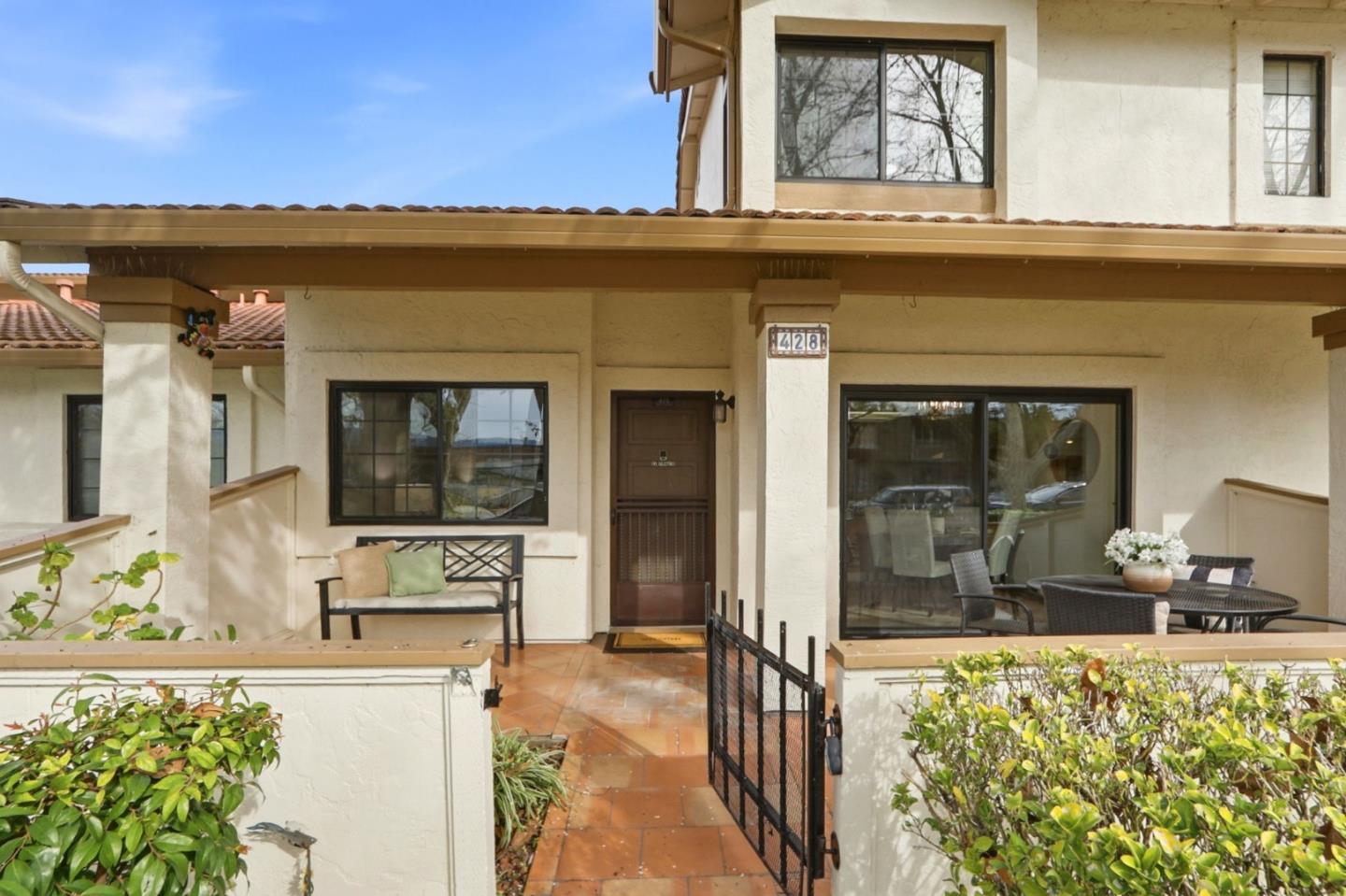 428 Colony Cove Drive