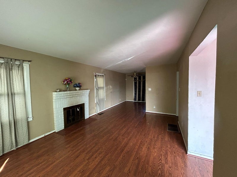 551 Vallejo Avenue
