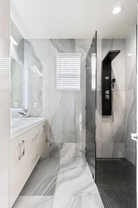 Tiny photo for 2372 Donner Pass Avenue, Sacramento, CA 95835 (MLS # ML82033912)