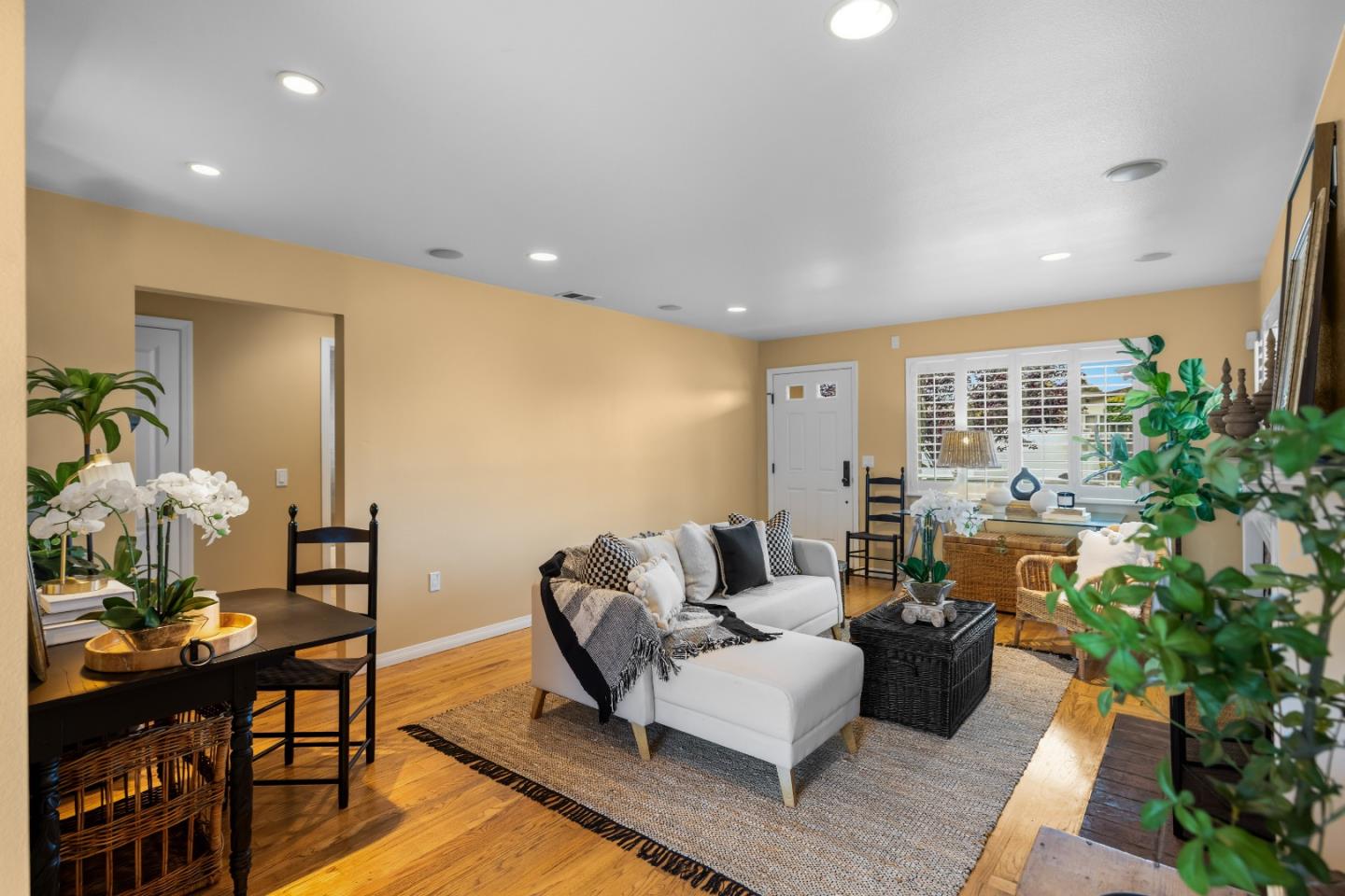 1411 Kimball Avenue