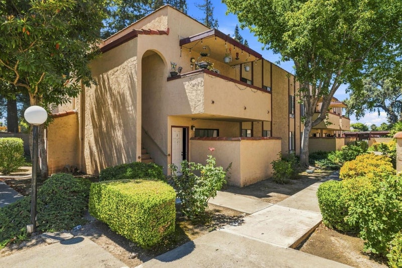 5336 Monterey Road 6