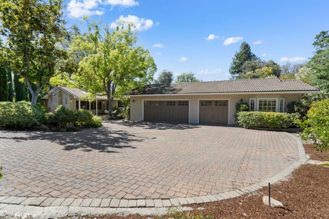 Photo of 15459 Via Palomino, MONTE SERENO, CA 95030 (MLS # ML81954288)
