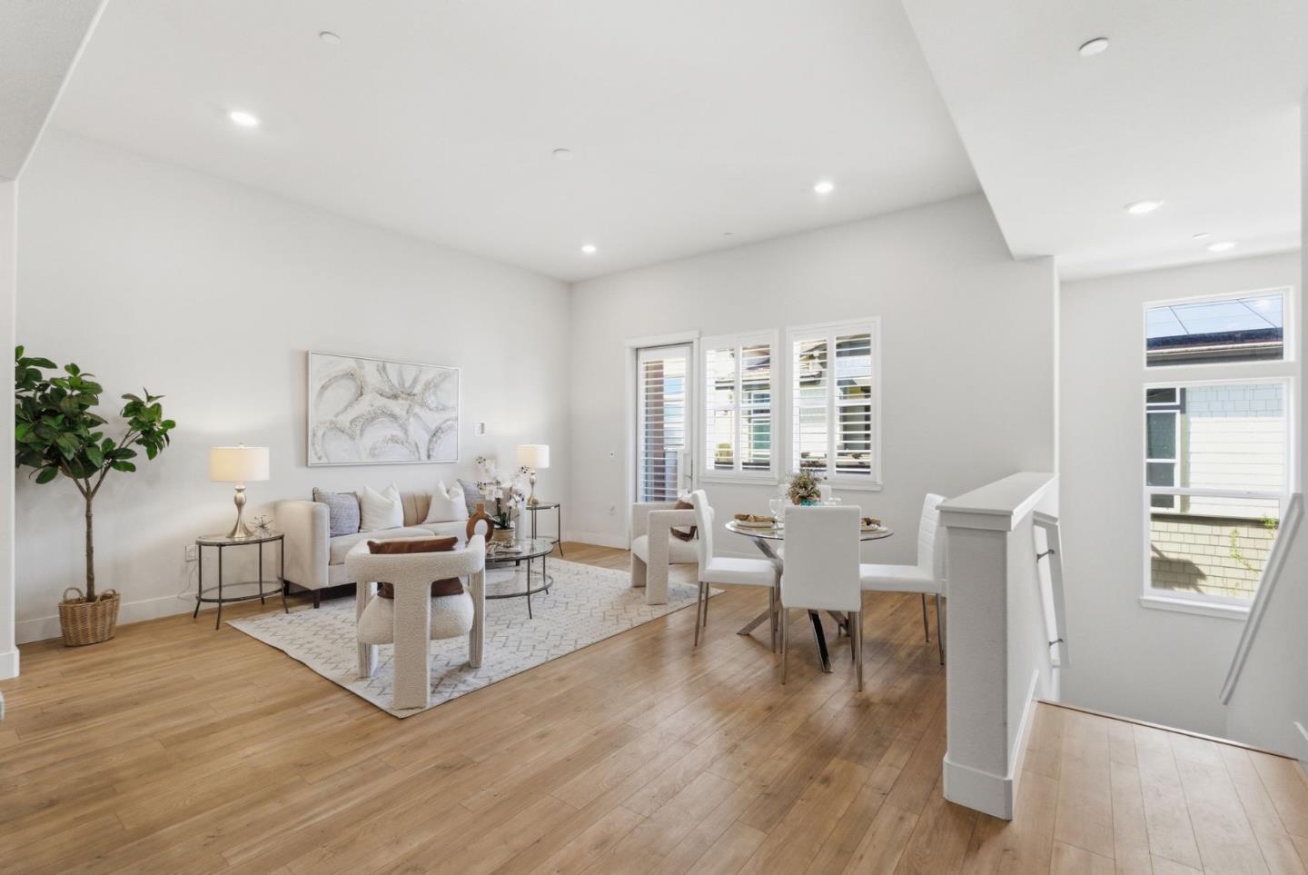 195 Carson Falls Common