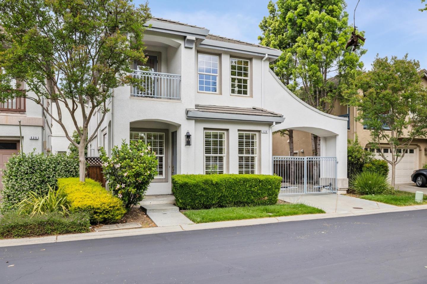 529 Plum Blossom Lane