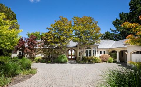 Photo of 26990 Taaffe Road, LOS ALTOS HILLS, CA 94022 (MLS # ML82046169)