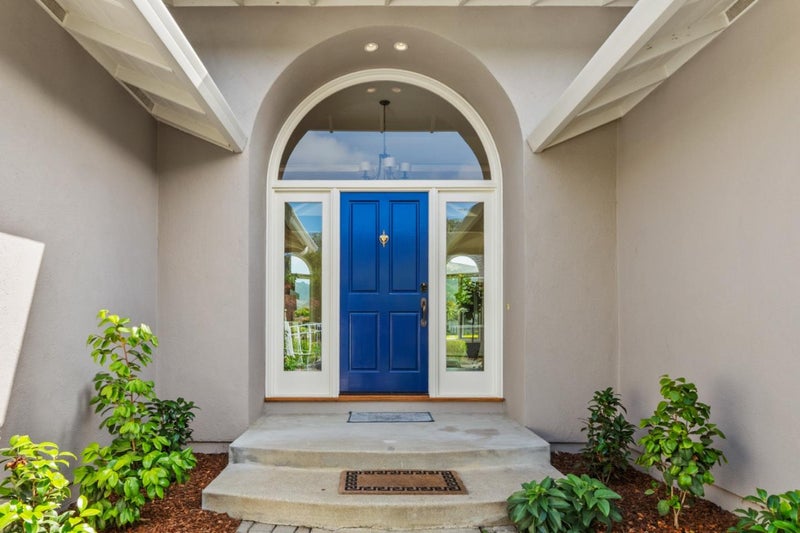 7011 Valley Greens Circle