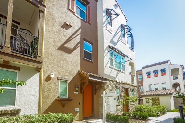 2729 GINOSO CT UNIT 6, SAN JOSE, CA 95111 - Image a03ca9ae25261def85ea2d9870fd5dca/3756736257