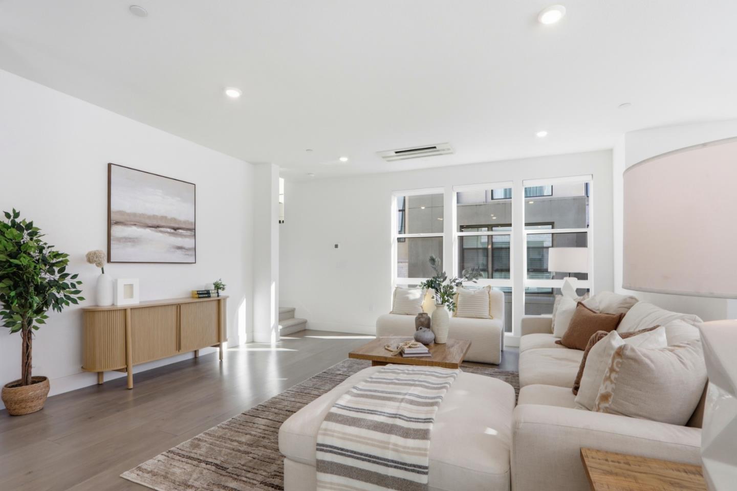 3390 Eichers Place 102