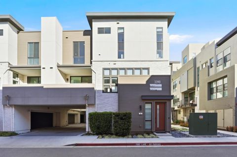 Photo of 3390 Eichers Place #102, Santa Clara, CA 95051 (MLS # ML82042596)