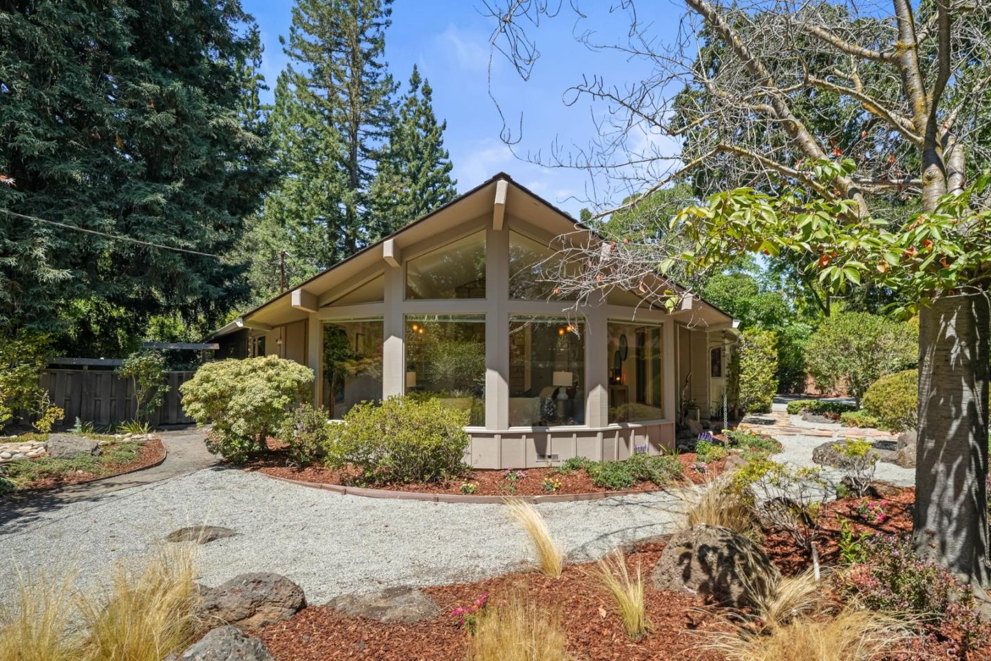 89 Fair Oaks Lane